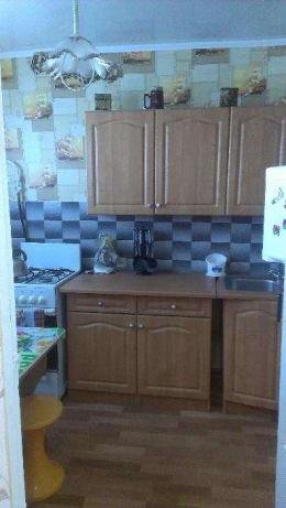 Сдам 1 к квартиру на Проспекте Октябрьской Революции. 6/9 эт.  в квартире есть все необходимое для проживания и...
