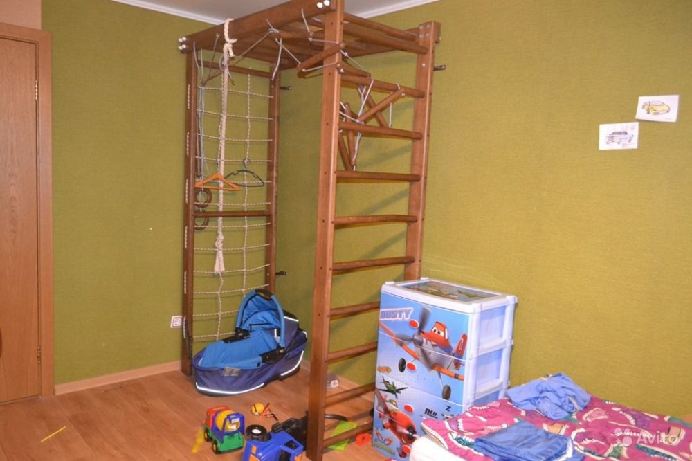 Продам трехкомнатную квратиру по ул. Баррикадной, 64 кв.м., 3й этаж блочного дома. Квартира с хорошим ремонтом,... - 3