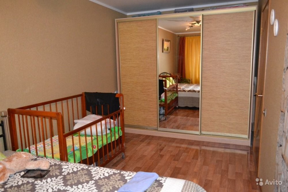 Продам трехкомнатную квратиру по ул. Баррикадной, 64 кв.м., 3й этаж блочного дома. Квартира с хорошим ремонтом,... - 7