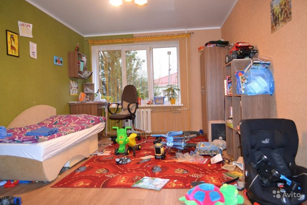 Продам трехкомнатную квратиру по ул. Баррикадной, 64 кв.м., 3й этаж блочного дома. Квартира с хорошим ремонтом,... - 9