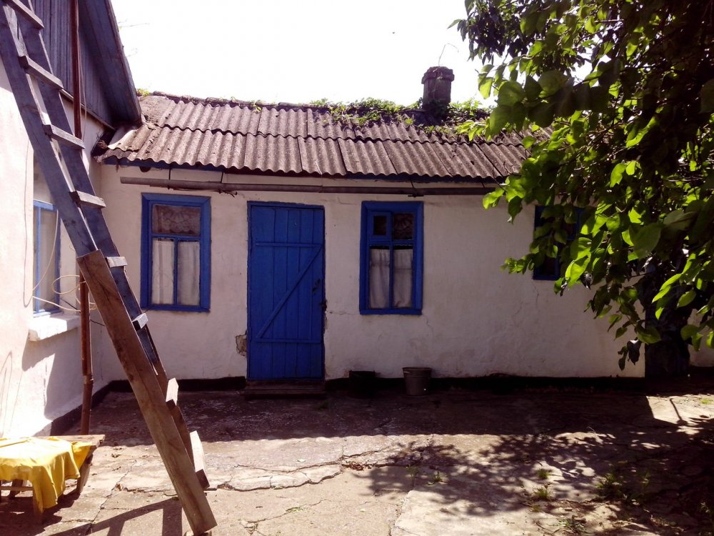 Продается дом,пос Орловка,ул Приморская, 3 комнаты, 18 м,10 м,8 м, в доме вода, отопление- печное, газ -рядом, кухня... - 9