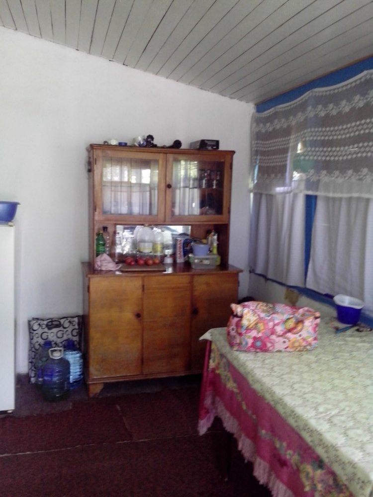 Продается дом,пос Орловка,ул Приморская, 3 комнаты, 18 м,10 м,8 м, в доме вода, отопление- печное, газ -рядом, кухня... - 12