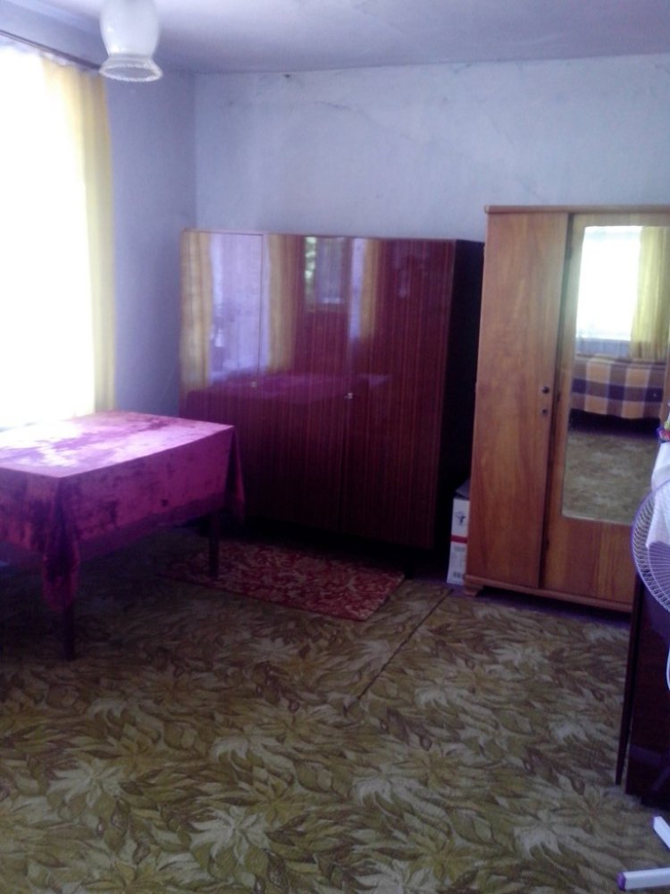 Продается дом,пос Орловка,ул Приморская, 3 комнаты, 18 м,10 м,8 м, в доме вода, отопление- печное, газ -рядом, кухня... - 14