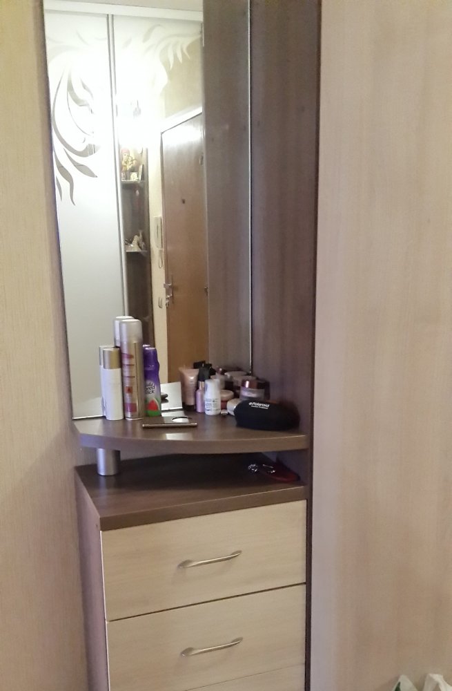 Продам однокомнатную квартиру  на ул.Лексина, 8/10 , общ.пл 37 кв.м, жилая 18 кв.м, кухня 8 кв.м, с/у совмещён в...