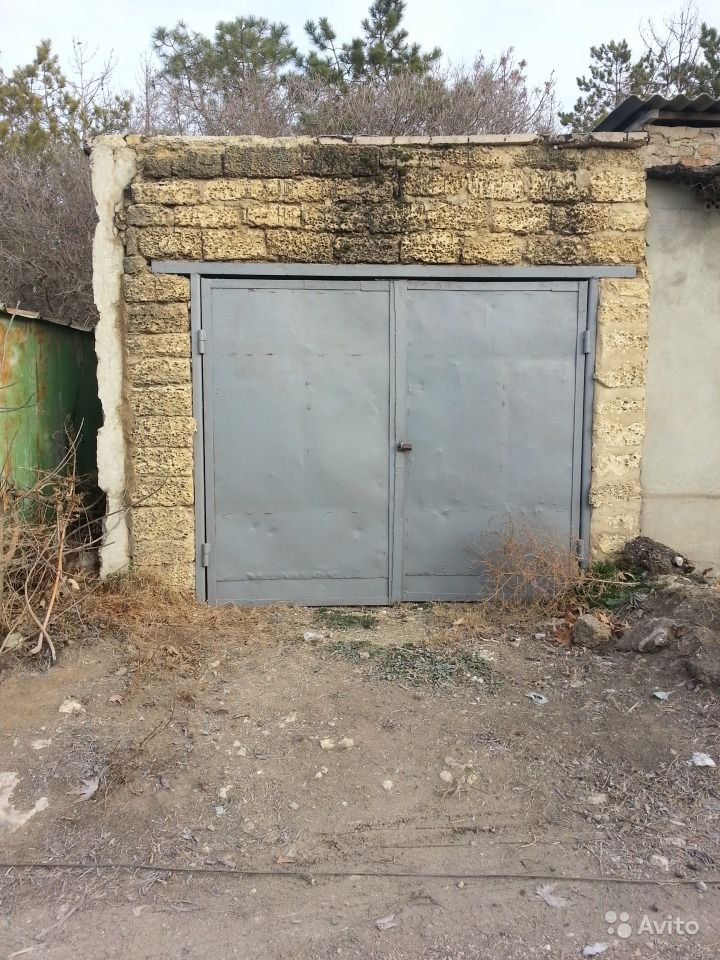 Продам гараж в ГСК № 17. Гараж расположен на ул. Мате Залки - верхняя, недалеко от входа в гаражный кооператив. Гараж...