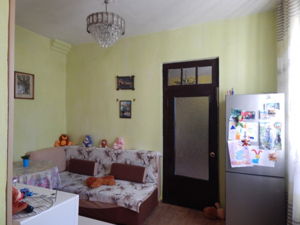 Продам дом  1-этажный дом 50 м² (кирпич) на участке 2 сот., по  улице  Дмитрия Ульянова  Продам 1/2 часть дома (50... - 2