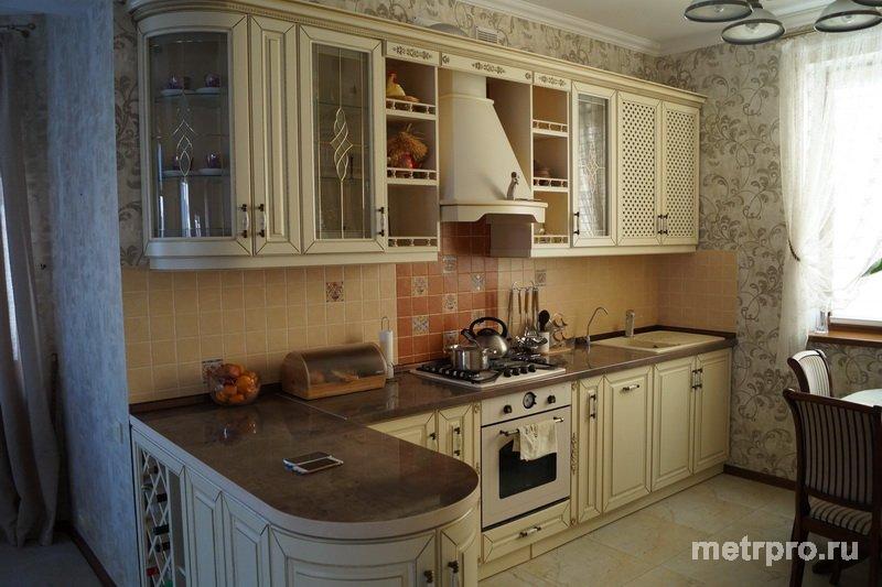 Продажа великолепного дома в классическом стиле в Евпатории.  Дом расположен в Евпатории, в обособленном коттеджном... - 5