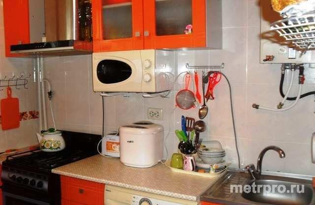 г Феодосия, ул Чкалова, 2 ком квартира, 43 кв м Продаётся 2-х ком. квартира с гаражом во дворе , около моря ( 5 мин.... - 6