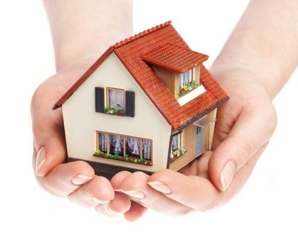 г Феодосия, ул Челнокова. Продается 1 комнатная квартира общей площадью  39 кв.м. Квартира находиться на 1 этаже 5...