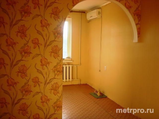 г Феодосия, ул Челнокова, 1 ком квартира, 38 кв м Продам 1-к квартиру 38 м на 2 этаже 5-этажного панельного дома.... - 2