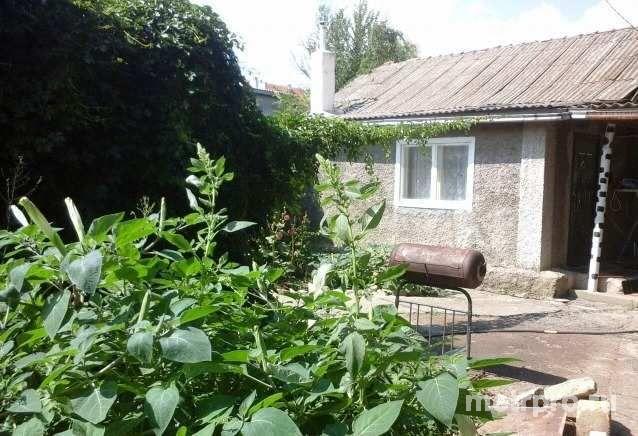 с Береговое, ул Комарова, дом 50 кв м, участок 4,5 сотки Продам дом в курортном посёлке Береговое. Всего в трёх...