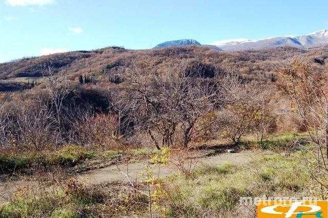 п Лазурное, Алуштинский горсовет, участок 25 соток, ИЖС. На участок госакт.Земельный участок 25 соток (гос. акт.) в...