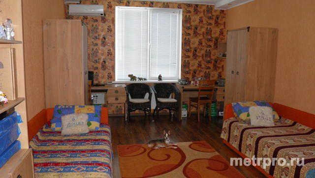 г Феодосия, ул Адмиральский бульвар, 4 ком. квартира, 112 кв.м.  - 4