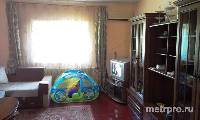 с Ближнее, ул Феодосийская, дом 108,5 кв. м, участок 6,7 сотки.В доме газ,вода,свет.Вода постоянно.Установлен 2-х... - 18