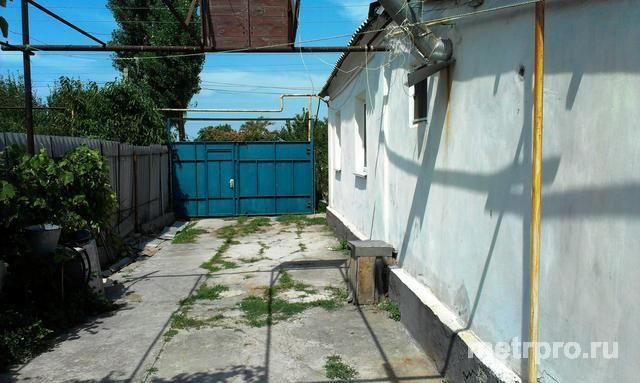 с Ближнее, ул Феодосийская, дом 108,5 кв. м, участок 6,7 сотки.В доме газ,вода,свет.Вода постоянно.Установлен 2-х... - 27
