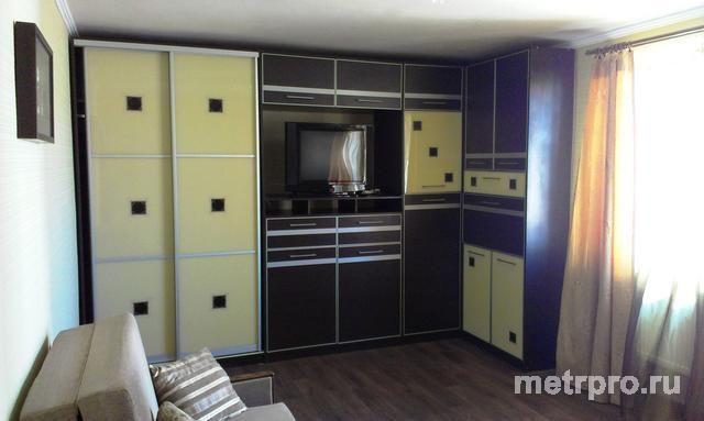 пгт Орджоникидзе, ул Нахимова, 2 ком. квартира, 57 кв. м.Квартира находится на 3-ем этаже 5-ти этаж. дома.Две...