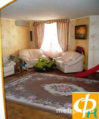 г Феодосия, м-н Горный, Симферопольское шоссе, 4-комнатная квартира, 122 кв. м 4-к квартира 122 м на 5 этаже... - 2
