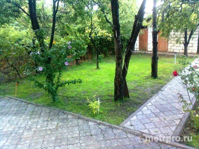 пгт Орджоникидзе, 2 левая линия, дача, 100 кв. м, участок 4 сотки. 300м до моря, 2-х этаж дом. Первый этаж, кухня,...
