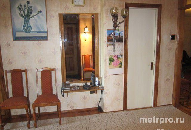 г. Феодосия  бул. Старшинова. Продается  3 комнатная квартира. Квартира находится на  1 этаже 5 этажного дома, 2... - 10