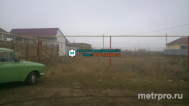 пгт Приморский, ул Кафа. Продается участок 8 соток под ИЖС, недалеко от оз. Аджиголь. Рядом все... - 8