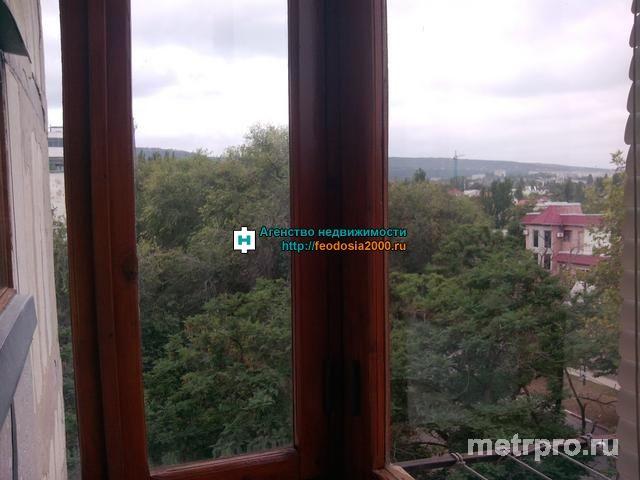 г Феодосия, ул Чкалова, 2 к.кв, 52 кв.м 5/5. Комнаты раздельные современный ремонт, балкон, лоджия застеклены, теплый... - 15