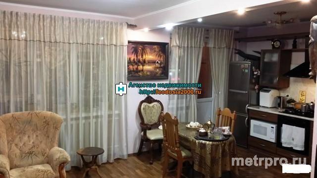 г. Феодосия, ул. Крымская, 3-х комн. квартира, 68 кв. метров.3-к квартира 68 м на 4 этаже 5-этажного блочного...