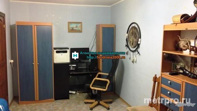 г. Феодосия, ул. Крымская, 3-х комн. квартира, 68 кв. метров.3-к квартира 68 м на 4 этаже 5-этажного блочного... - 7