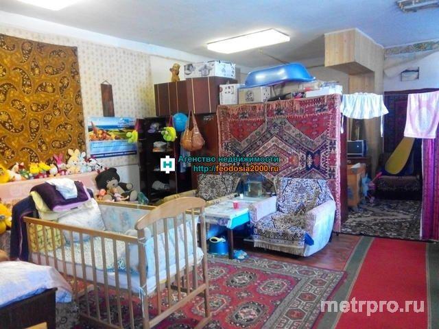 пгт Орджоникидзе, ул Нахимова, 1-комнатная квартира с отдельным входом, цокольный этаж, 83,6 кв.м. До пляжа 250 м.