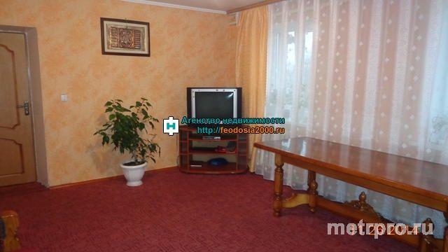 г. Старый Крым, ул. Октябрьская. Продажа, дом 108 кв.м, участок 6 соток.В доме 4 комнаты,кухня 10 кв.м.На участке... - 2
