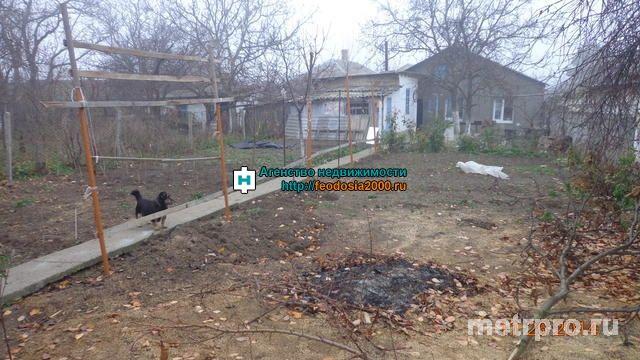 г. Старый Крым, ул. Октябрьская. Продажа, дом 108 кв.м, участок 6 соток.В доме 4 комнаты,кухня 10 кв.м.На участке... - 18