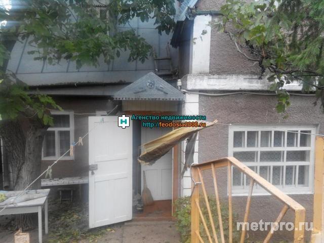 г Феодосия, ул Панова. Продажа двухэтажной дачи. На первом этаже комната и кухня, на втором этаже 3 небольшие...
