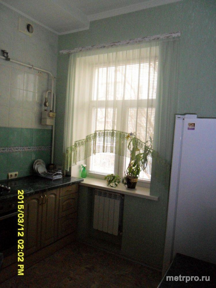 Продам квартиру самый центр города!  •	рядом почта, школа, автостанция, магазины  •	в 100 метрах от дома море, парк.... - 5
