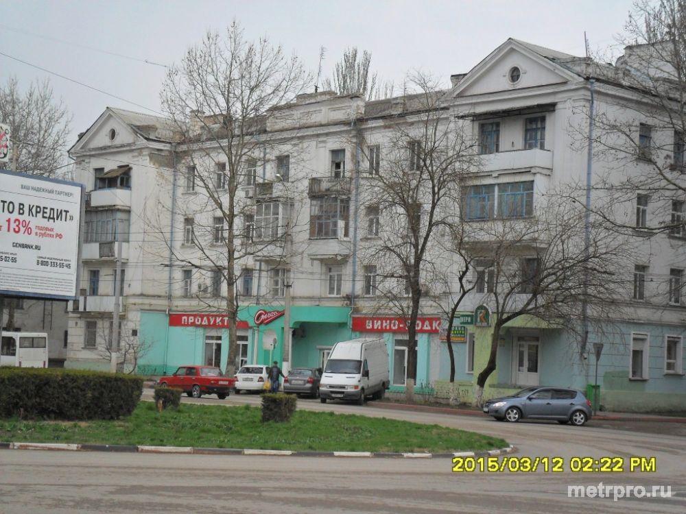 Продам квартиру самый центр города!  •	рядом почта, школа, автостанция, магазины  •	в 100 метрах от дома море, парк.... - 19