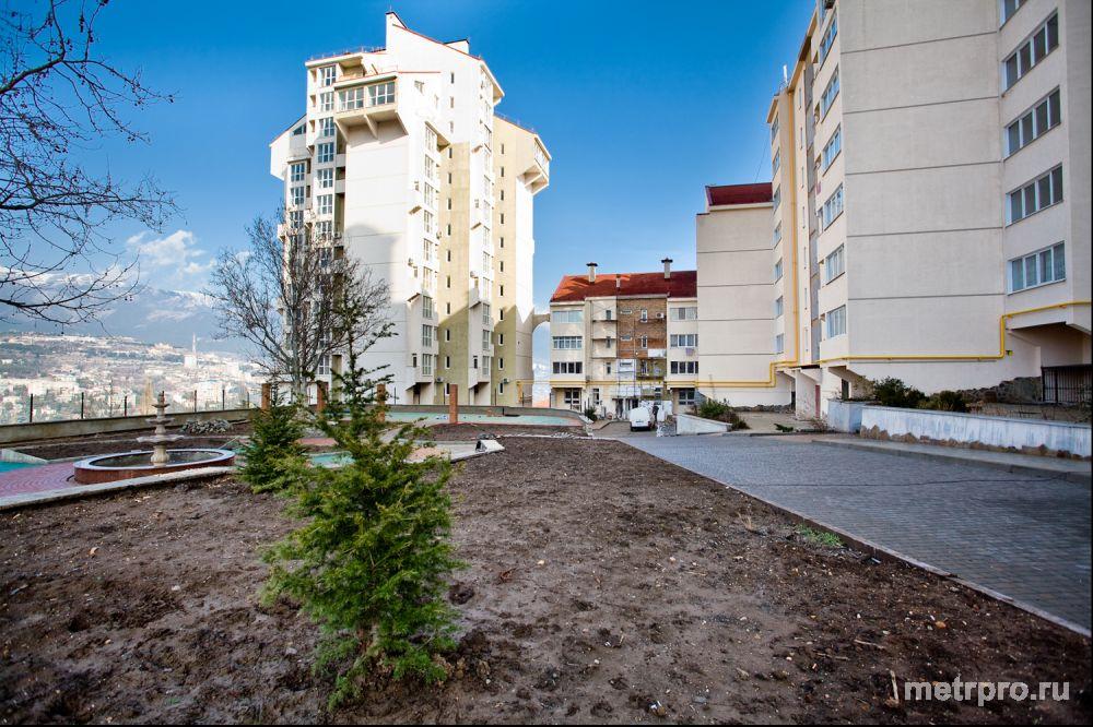 В квартире сделан ремонт, никто не жил. Обычные городские тарифы. Панорамное остекление; вид на море, горы, водопад... - 2