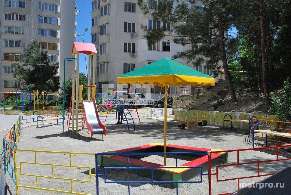 Продажа 2 комнатной квартиры в г. Ялта по ул. Блюхера . Квартира расположена на среднем этаже 10-ти этажного жилого... - 4
