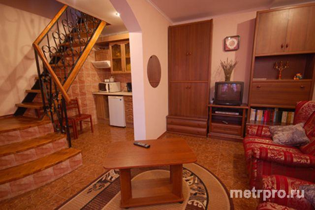 Сдается в Балаклаве 2-х этажный коттедж у моря , 4-5 спальных мест, горячая вода,кондиционер ,отопление,кабельное... - 4