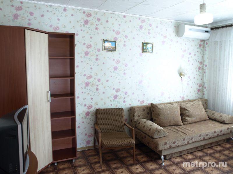 Предлагаем отдохнуть без посредников в частном секторе по ул.Симферопольской недалеко от наиболее просторных пляжей...