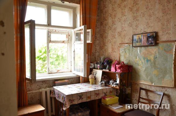 Трехкомнатная квартира в доме Сталинской постройки в центре Севастополя на ул. Советская(центральный холм). Квартира... - 7