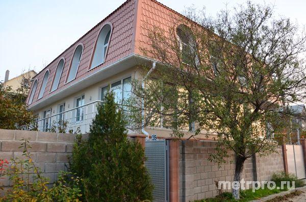 Элитный дом, построен на второй линии от моря.    С домом продается участок 5 соток расположенный на первой линии от...