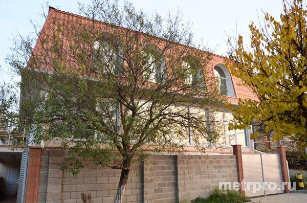 Элитный дом, построен на второй линии от моря.    С домом продается участок 5 соток расположенный на первой линии от... - 1
