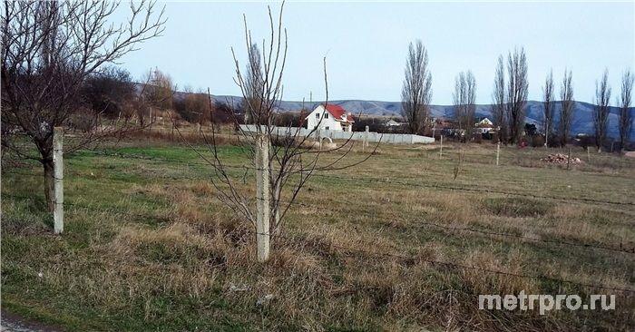 Продам ровный видовой участок в с.Заречное(Симферопольское шоссе) Участок 12 соток.Рядом проходят все...