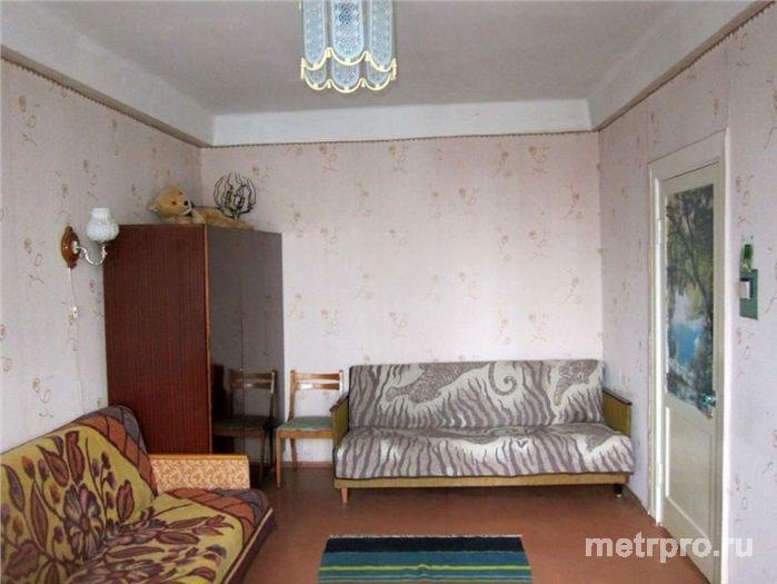 1-комнатная квартира, брежневка, 5/5, Острякова 90, напротив Океана. Общая площадь 30,8 кв.м., комната 17,4 кв.м.,... - 3