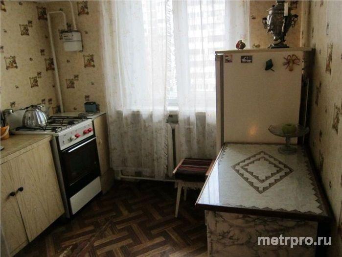 1-комнатная квартира, брежневка, 5/5, Острякова 90, напротив Океана. Общая площадь 30,8 кв.м., комната 17,4 кв.м.,... - 4