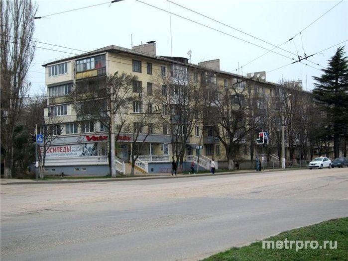 1-комнатная квартира, брежневка, 5/5, Острякова 90, напротив Океана. Общая площадь 30,8 кв.м., комната 17,4 кв.м.,... - 5