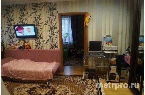 Продается 2х комнатная просторная квартира, комнаты смежные, светлые. Установлен кондиционер система(зима-лето)... - 2