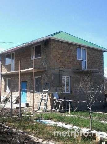 Продам 2-х этажный дом,находиться на участке 6 соток в 3 км. от города.Дом находиться в дачном кооперативе Родничок...