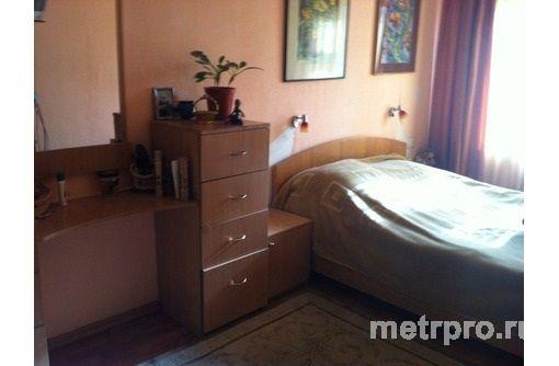 Продам 2к.квартиру площадь 63.5 3/5 этаж 2 комнаты смежные, одна раздельная столярка сосна, трубы заменены, плитка на... - 5