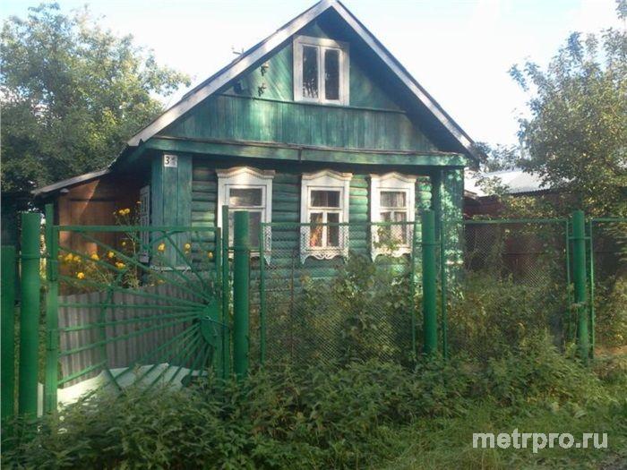 Продам дачу в с.Живописное.Есть сад.Участок земли 6 сот. Есть свет,вода,колодец.Построен гараж,на гараже постройка...