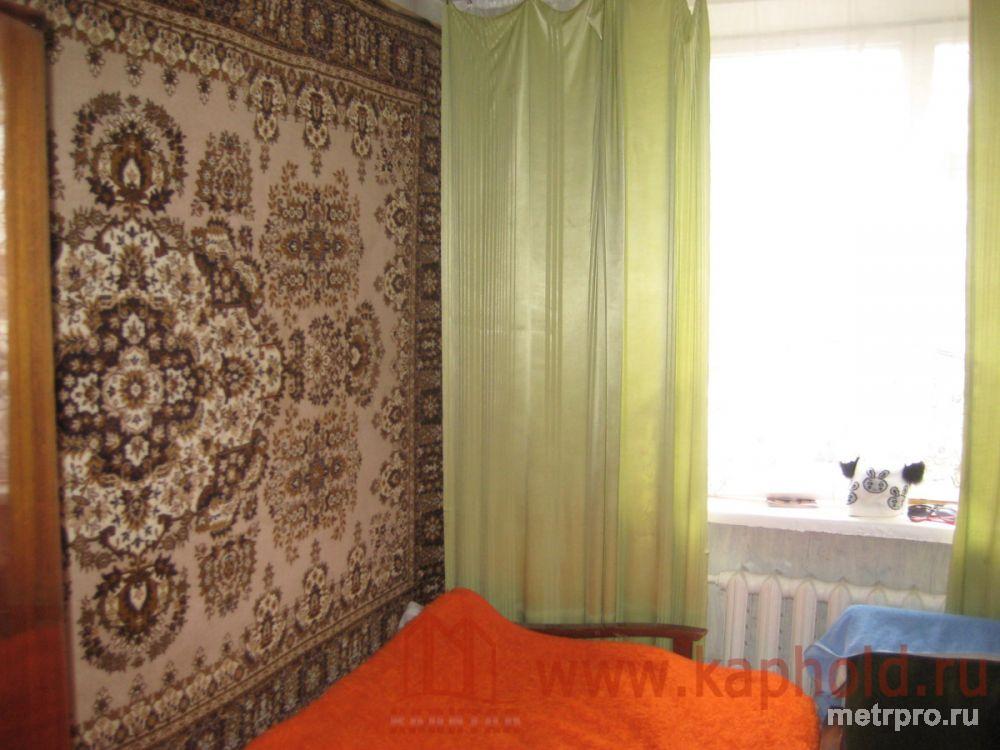 Продаётся 3-комнатная квартира по ул. 60 лет октября. 1 этаж 5-этажного блочного дома, высокий цоколь. Общая площадь... - 1