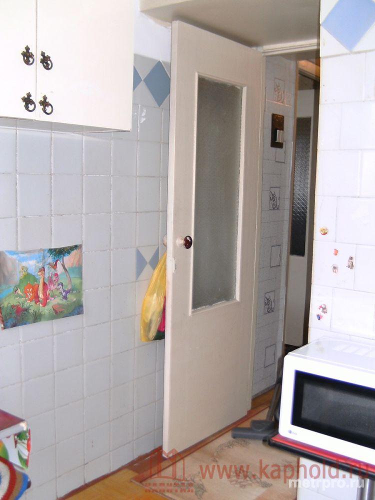 Продаётся 2-комнатная квартира по ул. Гагарина, район площади Московской. 3 этаж 5-этажного блочного дома. Общая... - 2